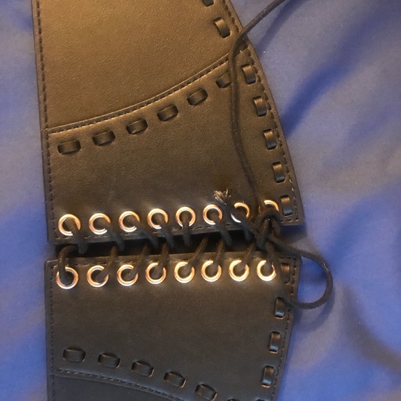BCBGeneration leather corset belt - Picture 4 of 5